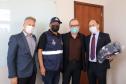 Fazenda entrega novos uniformes aos auditores fiscais da Receita Estadual