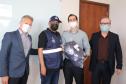 Fazenda entrega novos uniformes aos auditores fiscais da Receita Estadual