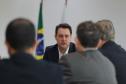 Em parceria com a Audi, Paraná lança projeto que vai levar teatro para crianças de 96 municípios