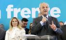 A governadora Cida Borghetti deu posse ao novo secretário da Fazenda de Estado do Paraná, José Luiz Bovo, durante cerimônia realizada na manhã desta segunda-feira (7) no Palácio Iguaçu, em Curitiba.