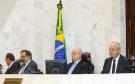 Os investimentos feitos pelo Governo do Paraná no primeiro quadrimestre de 2018 tiveram crescimento de 60% na comparação com igual período de 2017. Eles passaram de R$ 572 milhões de janeiro a abril do ano passado para R$ 916 milhões nos mesmos meses do atual exercício. Contando as obras realizadas pelas estatais paranaenses, os investimentos saltaram para R$ 1,95 bilhão no período, o que representa aumento de 38%.