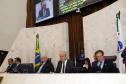 Os investimentos feitos pelo Governo do Paraná no primeiro quadrimestre de 2018 tiveram crescimento de 60% na comparação com igual período de 2017. Eles passaram de R$ 572 milhões de janeiro a abril do ano passado para R$ 916 milhões nos mesmos meses do atual exercício. Contando as obras realizadas pelas estatais paranaenses, os investimentos saltaram para R$ 1,95 bilhão no período, o que representa aumento de 38%.