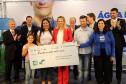 A governadora Cida Borghetti entregou nesta sexta-feira (14) os três principais prêmios do 37º sorteio do Programa Nota Paraná, durante cerimônia na sede da Sanepar, em Curitiba