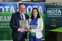 Premiados de setembro recebem cheque do Nota Paraná