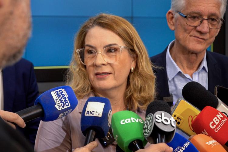 Coletiva Nota Paraná