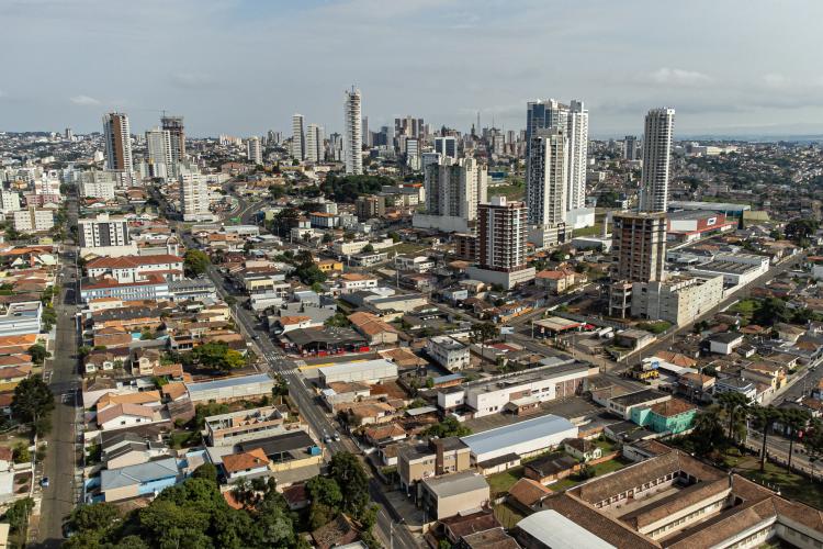 drone-centro_pontagrossa-roberto_dziura_jr-1_0_1.jpg