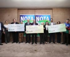 Nota Paraná entrega prêmio quatro vezes maior aos ganhadores