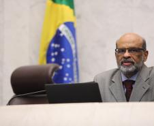 Secretário estadual da Fazenda, Renê de Oliveira Garcia Junior, apresenta os dados relativos ao cumprimento das metas fiscais dos primeiros quatro meses de 2022
