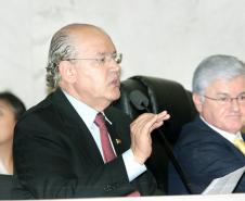 O Paraná arrecadou R$ 18,17 bilhões entre janeiro e agosto deste ano, o que representou aumento de 13,2% sobre os R$ 16,05 bilhões de receita contabilizada pelo Fisco em igual período de 2001. Os números foram apresentados no final da manhã desta quarta-feira (19), na Assembleia Legislativa do Paraná, pelo secretário de Estado da Fazenda, Luiz Carlos Hauly, que afirmou aos deputados que o Orçamento de 2012 será cumprido. “Está tudo sob controle”, assegurou.
