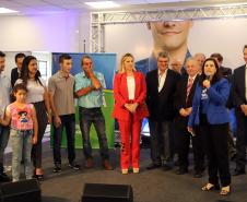 A governadora Cida Borghetti entregou nesta sexta-feira (14) os três principais prêmios do 37º sorteio do Programa Nota Paraná, durante cerimônia na sede da Sanepar, em Curitiba. Um agricultor do município de Porto Barreiro, uma auxiliar administrativa de Ponta Grossa e um servidor público federal de Curitiba foram os ganhadores de R$ 200 mil, R$ 120 mil e R$ 80 mil, respectivamente.  -  Curitiba, 14/12/2018  -  Foto: José Fernando Ogura/ANPr