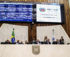 O secretário Renê Garcia Junior, de Estado da Fazenda (SEFA), participa nesta quarta-feira (27), de uma audiência pública  na Assembleia Legislativa do Paraná (ALEP), para apresentação dos dados do Governo relativos ao cumprimento das metas fiscais do terceiro quadrimestre de 2018.  Curitiba, 27/02/2019 -  Foto: Geraldo Bubniak/ANPr