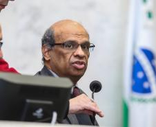 Audiência pública de prestação de contas do governo do Estado do primeiro quadrimestre de 2019 com o secretário de Estado da Fazenda (SEFA), Renê Garcia Júnior no plenário da Assembleia Legislativa do Paraná.   Curitiba, 05/06/2019