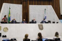 Governo mostra bom desempenho das receitas no ano; mas aponta riscos para cenário econômico em 2022