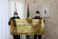 Estado entrega prêmios aos vencedores de junho do programa Nota Paraná