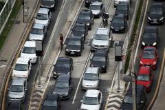 Os proprietários de veículos automotores do Paraná terão um prazo maior para pagar o IPVA 2019.