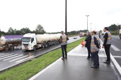Pneus, autopeças e materiais de construção foram os principais produtos identificados com alguma irregularidade tributária.