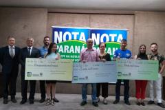 Nota Paraná entrega cheques a ganhadores de fevereiro