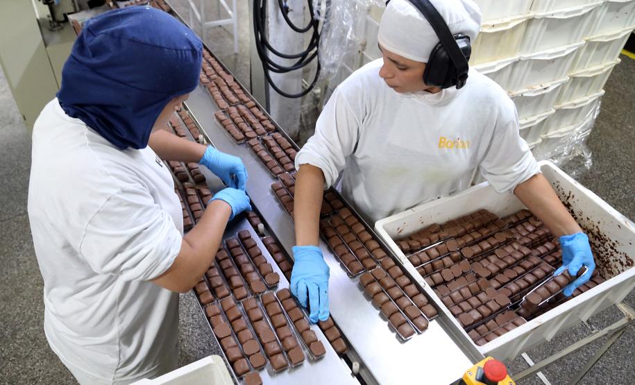 Quase 30 mil empresas já estão cadastradas para receber o Auxílio Emergencial PR neste mês