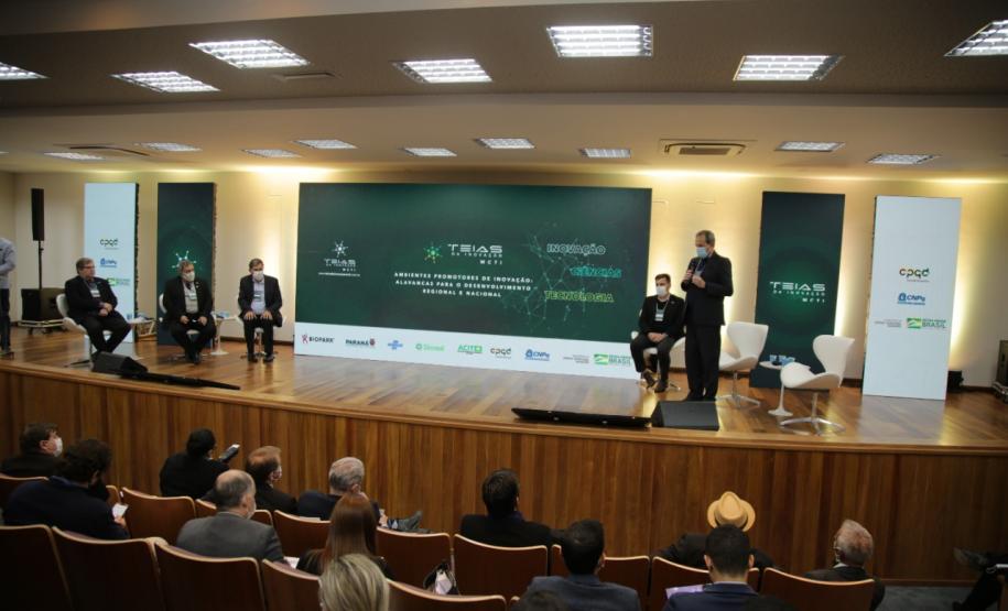 Governo do Paraná reforça parcerias para fortalecer os ecossistemas de inovação Foto: SETI Governo do Paraná reforça parcerias para fortalecer os ecossistemas de inovação -