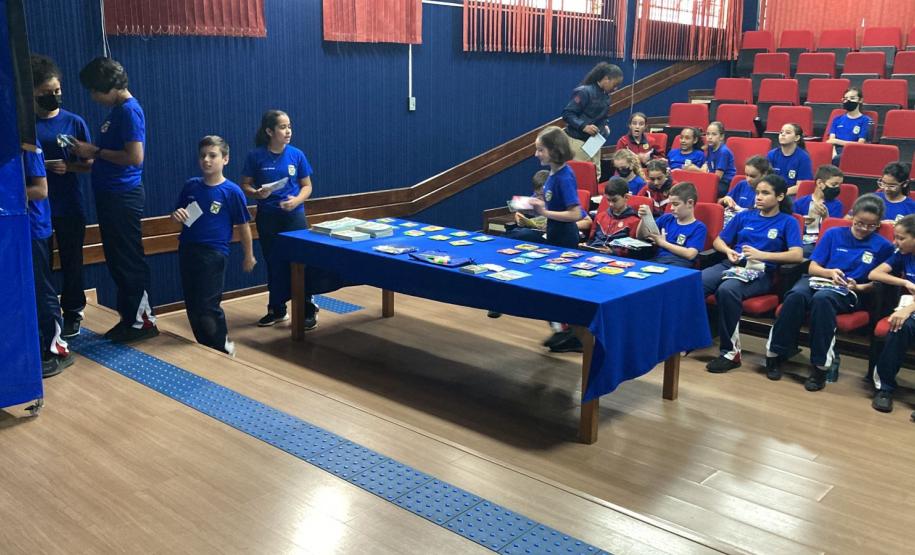 Receita Estadual leva ações de educação fiscal a alunos do Colégio Militar de Curitiba