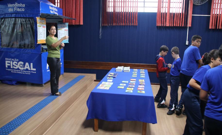 Receita Estadual leva ações de educação fiscal a alunos do Colégio Militar de Curitiba