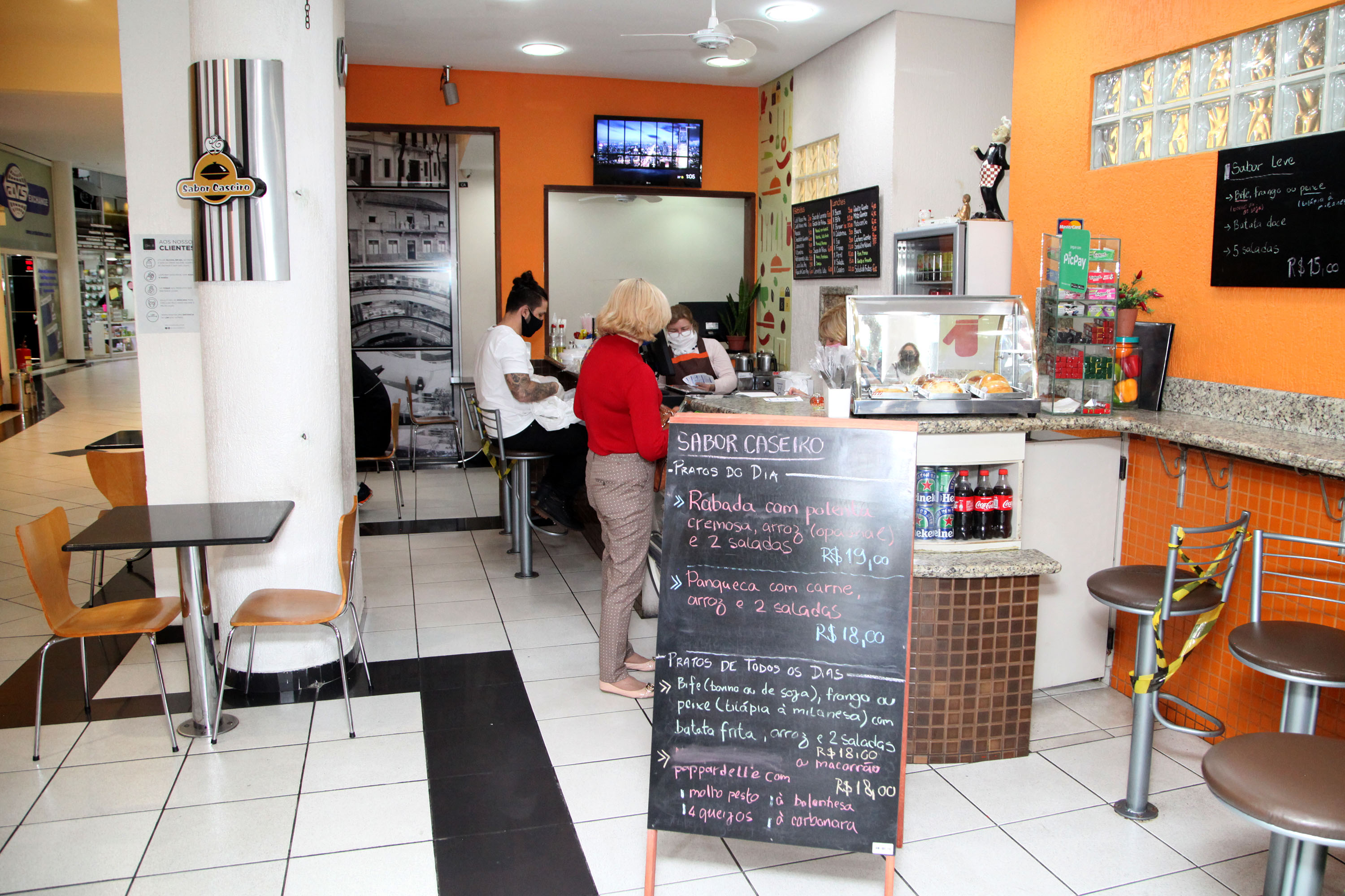 Com crédito, auxílio e renegociações, Estado dá suporte a empresas afetadas pela pandemia