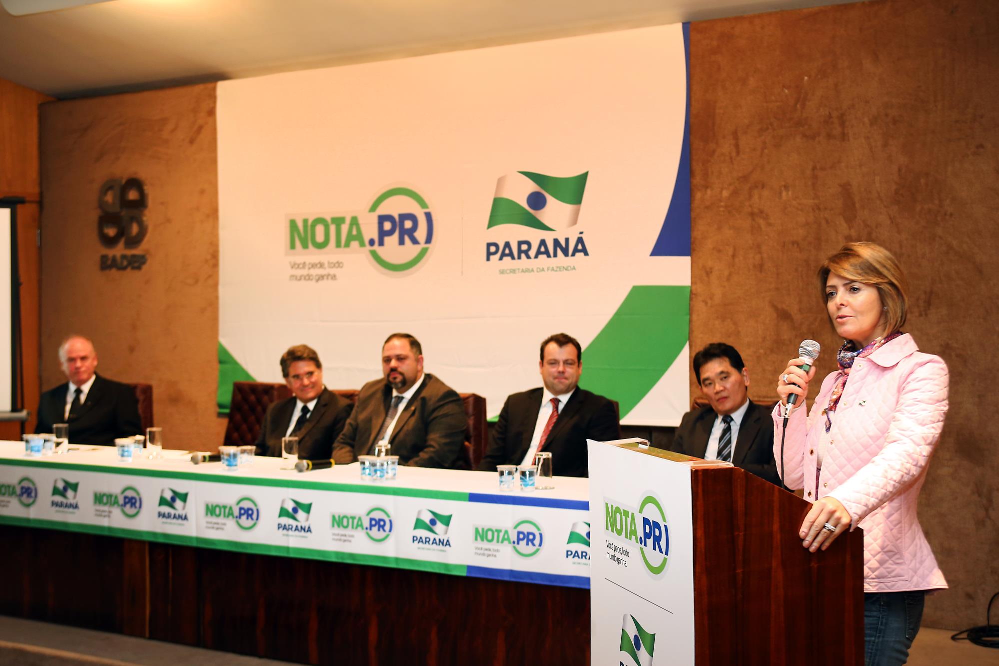 Consumidor que exigir cupom fiscal no varejo concorre a prêmios de até R$ 100 mil