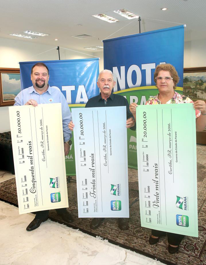 Governo libera mais R$ 2,84 milhões em prêmios do Nota Paraná