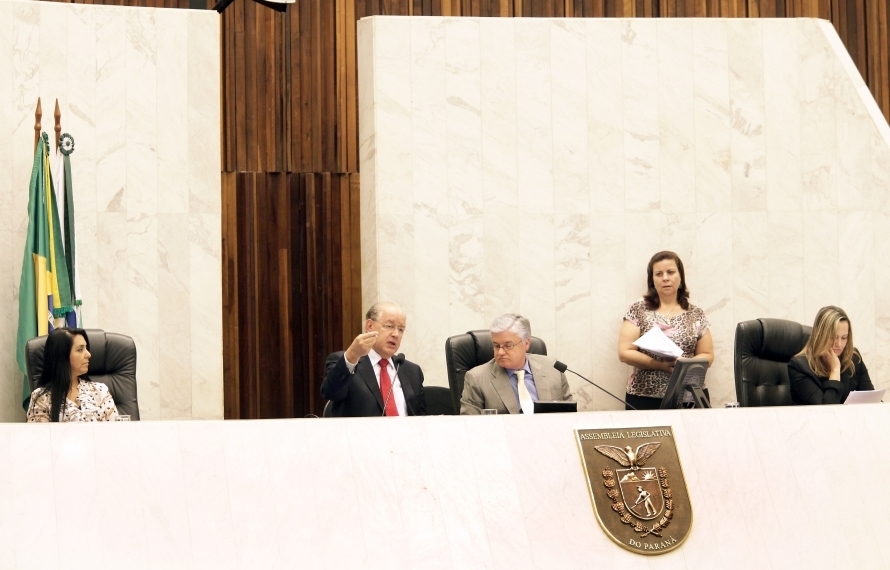 Secretário da Fazenda, Luiz Carlos Hauly. Audiência pública de prestação de contas da arrecadação de 2012