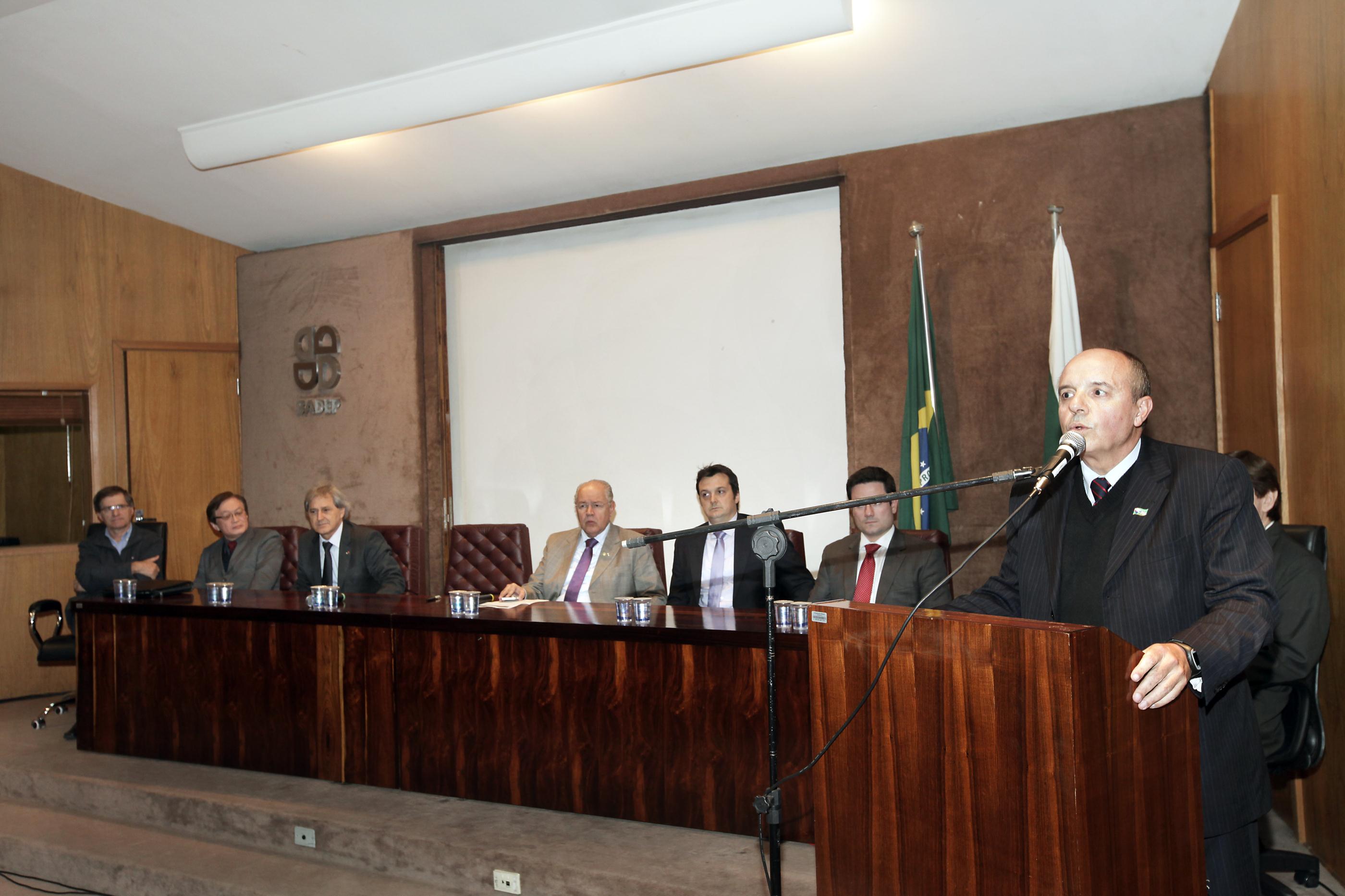 Posse do Conselho de Contribuintes e Recursos Fiscais (CCRF) do Estado do Paraná