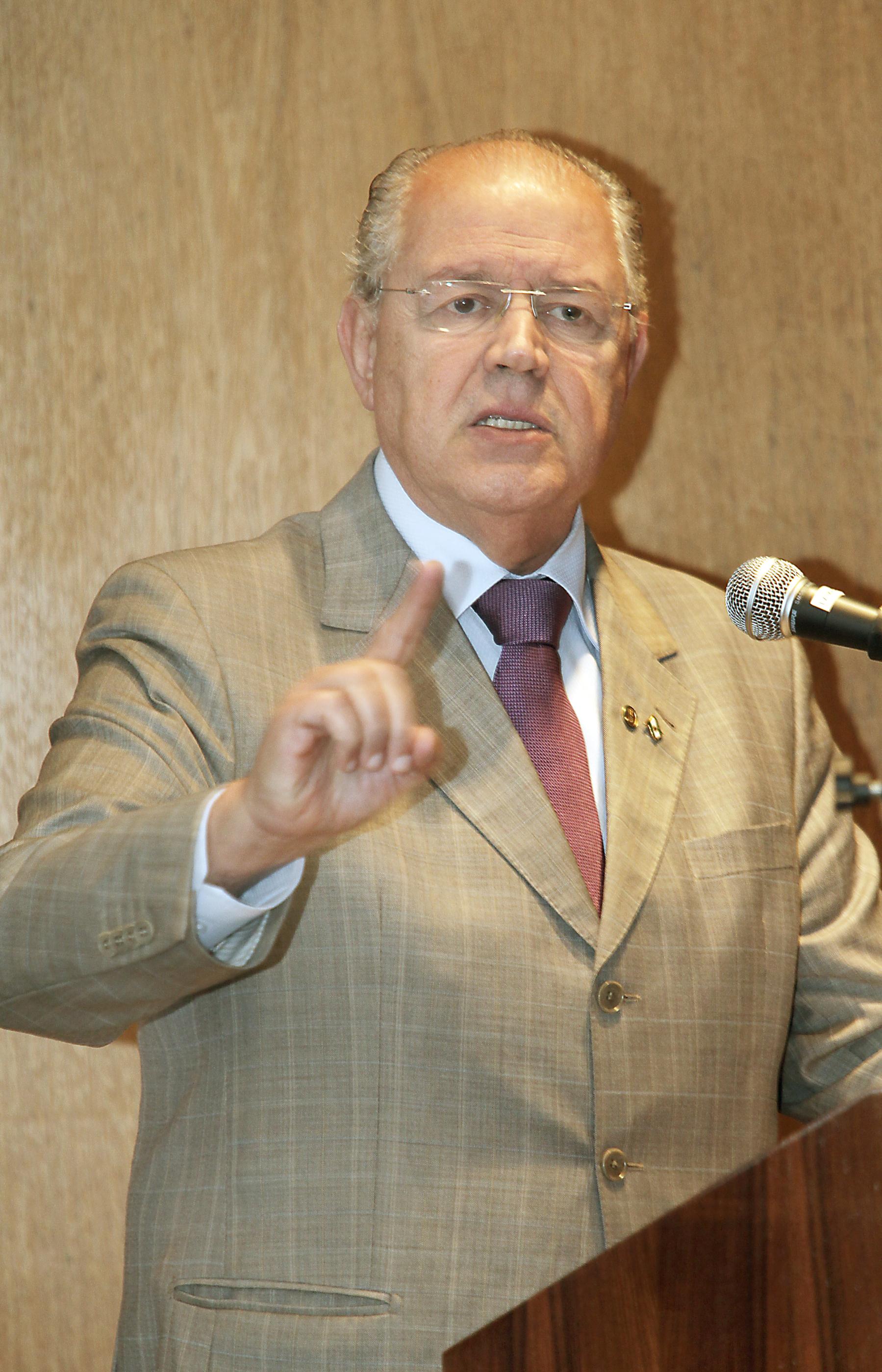 Posse do Conselho de Contribuintes e Recursos Fiscais (CCRF) do Estado do Paraná