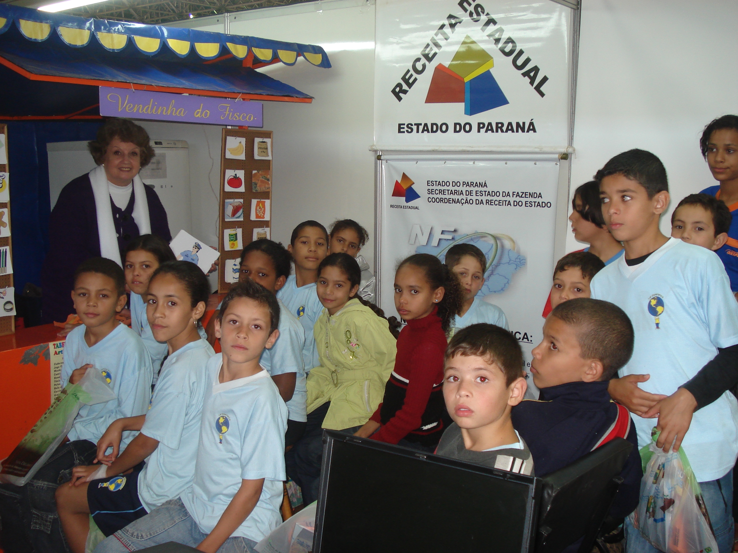 Delegacia da Receita Regional de Maringá participa da Expoingá