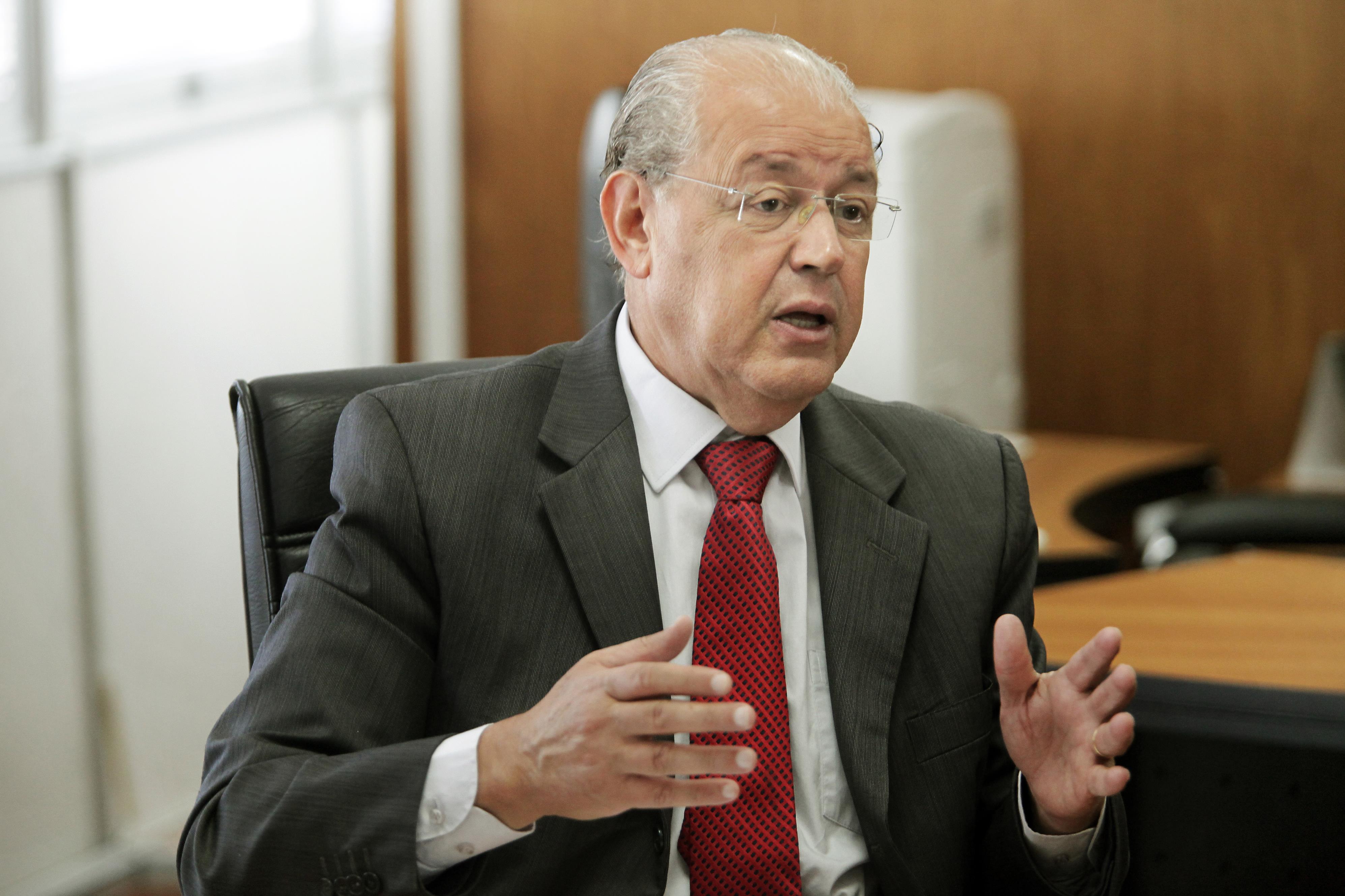 Os três trabalhos vencedores do I Prêmio Gestor Público do Paraná serão conhecidos em dezembro, em data ainda a ser definida, depois de serem avaliados em campo por auditores fiscais da Receita Estadual e selecionados por uma comissão julgadora, em outubro e novembro.