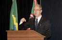 O Paraná Competitivo é um marco na história da industrialização do Estado, na avaliação do secretário da Fazenda, Luiz Carlos Hauly. Ele adiantou que o momento “o programa já atraiu 120 empresas, responsáveis por investimentos da ordem de R$ 20 bilhões e a geração de 136 mil empregos diretos”. 