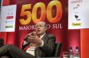 Copel, Sanepar, Fomento Paraná, Cohapar, Ferroeste e Celepar foram premiadas na noite de segunda-feira (23) por se destacarem no ranking das 500 maiores empresas do Sul do Brasil, publicado pela Revista Amanhã em parceria com a assessoria tributária e empresarial PricewaterhouseCoopers (PwC). O evento homenageou as cem maiores empresas do Estado, os destaques setoriais e as líderes por indicadores. 