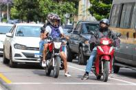 MOTOS