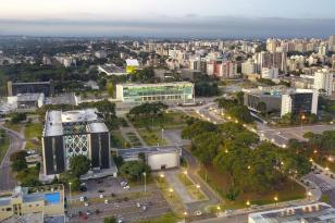 Com nova lei, Governo oficializa serviço público de loteria do Paraná