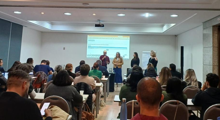 Servidores participam de capacitação em contabilidade e finanças