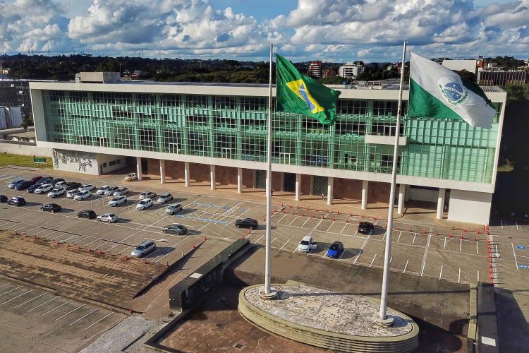 O relatório divulgado na noite desta terça-feira (12) confirmou as expectativas e colocou o Paraná pela primeira vez com a nota máxima no índice. Na prática, a nota funciona como uma espécie de selo de aprovação para estados e municípios na hora de realizar operações de crédito com garantia da União.
