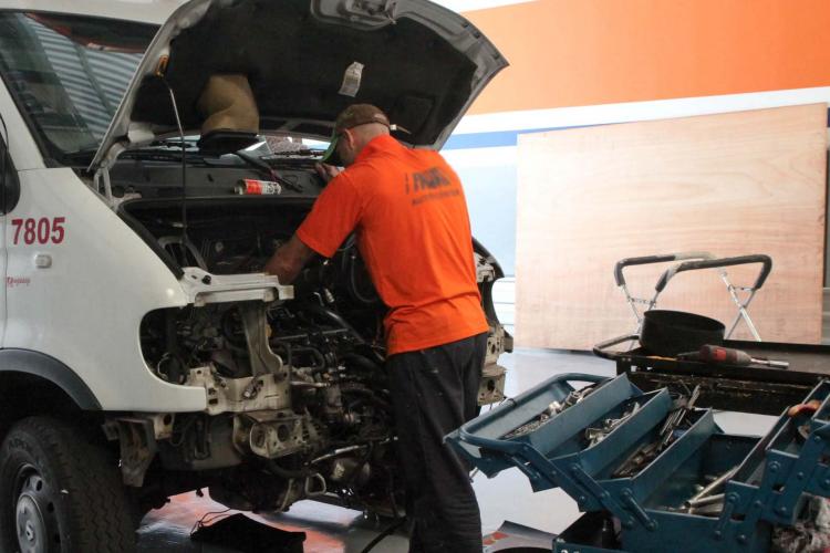 mercado de trabalho paranaense