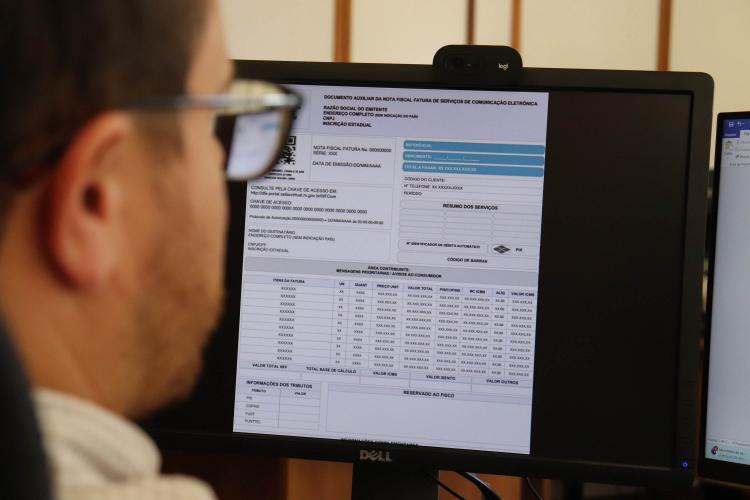 Paraná adota novo modelo digital de notas fiscais em serviços de comunicação