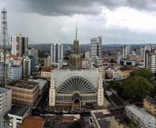 drone-centro_pontagrossa-roberto_dziura_jr-2.jpg