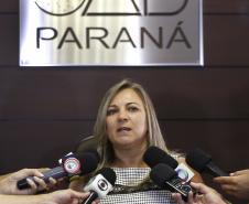 A secretária da Fazenda Jozélia Nogueira informou nesta sexta-feira (24/01) que valores sacados equivocadamente de contas judiciais não-tributárias no final do ano já foram devolvidos. Foram depositados R$ 365 mil. O ressarcimento foi notificado ao presidente da Ordem dos Advogados do Brasil Seção do Paraná (OAB-PR), Juliano Breda, durante encontro realizado na sede da entidade. 