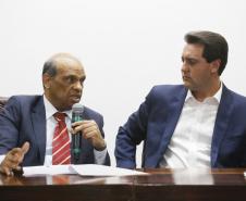O governador Carlos Massa Ratinho Júnior, participa da posse do secretário de Estado da Fazenda, Renê de Oliveira Garcia Junior. 