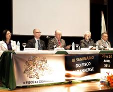 O Paraná Competitivo é um marco na história da industrialização do Estado, na avaliação do secretário da Fazenda, Luiz Carlos Hauly. Ele adiantou que o momento “o programa já atraiu 120 empresas, responsáveis por investimentos da ordem de R$ 20 bilhões e a geração de 136 mil empregos diretos”. 