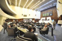 Assembleia aprova projeto que ajusta a previdência