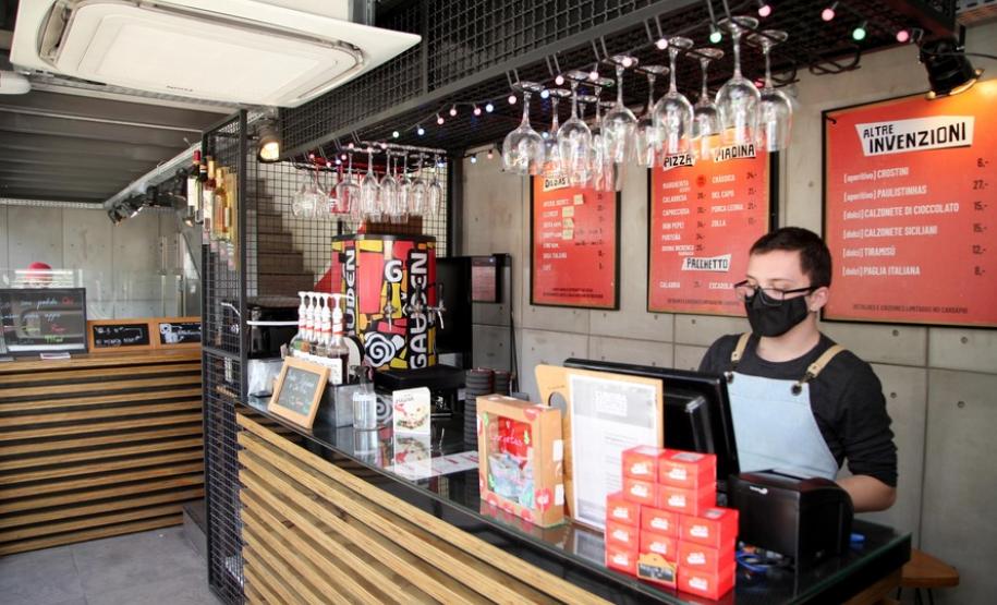 Com crédito novo e prorrogação de prazos, Paraná atenua crise econômica durante a pandemia . Foto: Ari Dias/AEN