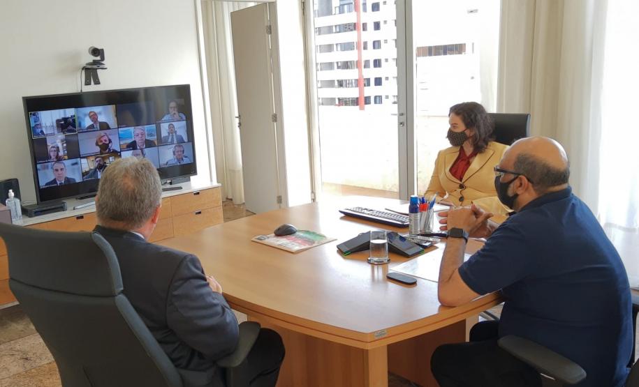 Novos membros do Conselho de Contribuintes e Recursos Fiscais tomam posse