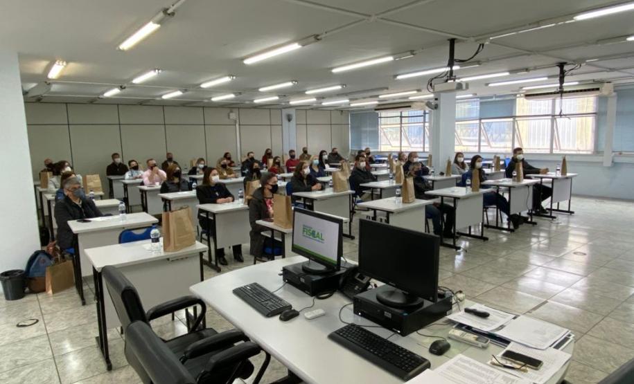 Receita Estadual do Paraná promove palestra sobre Educação Fiscal ao produtor rural