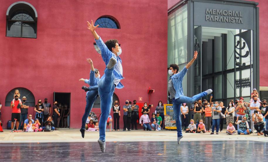 As regras de concessão do auxílio são as mesmas do benefício instituído na metade do ano para outras categorias. O cadastro estará aberto a partir desta semana no site do programa.